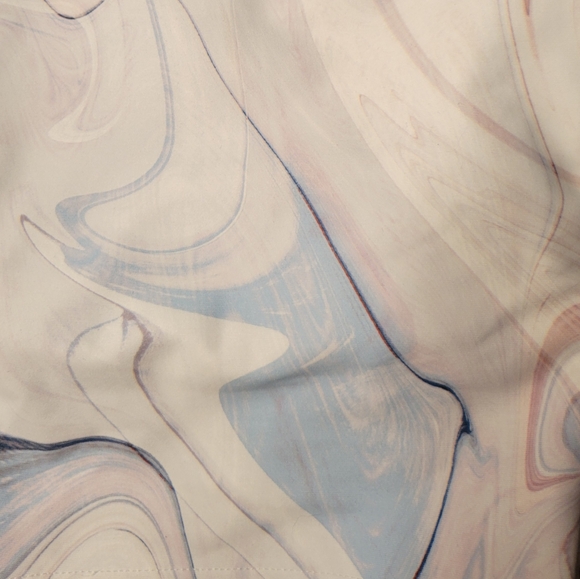 Old Navy Women's Pastel Marble Crop-top - Picture 5 of 6